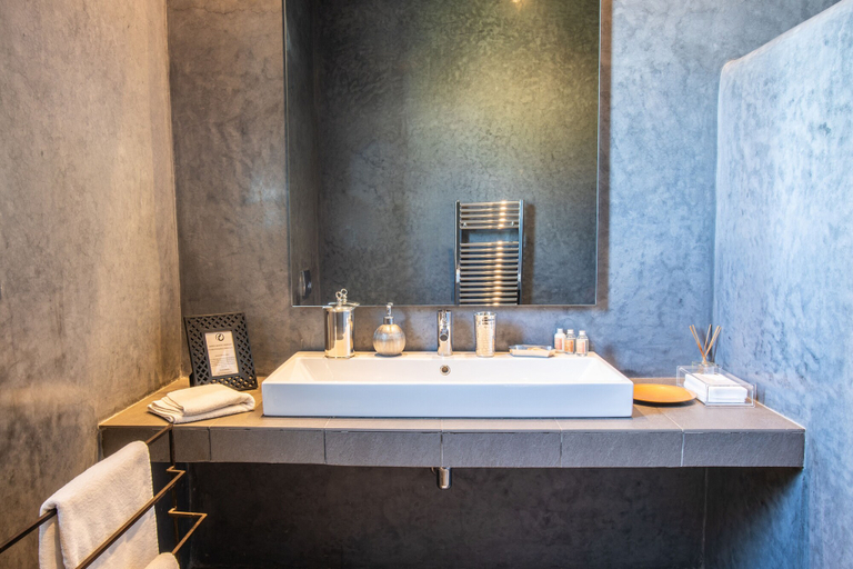 Bathroom 3, Villa Adnaa, Marrakech