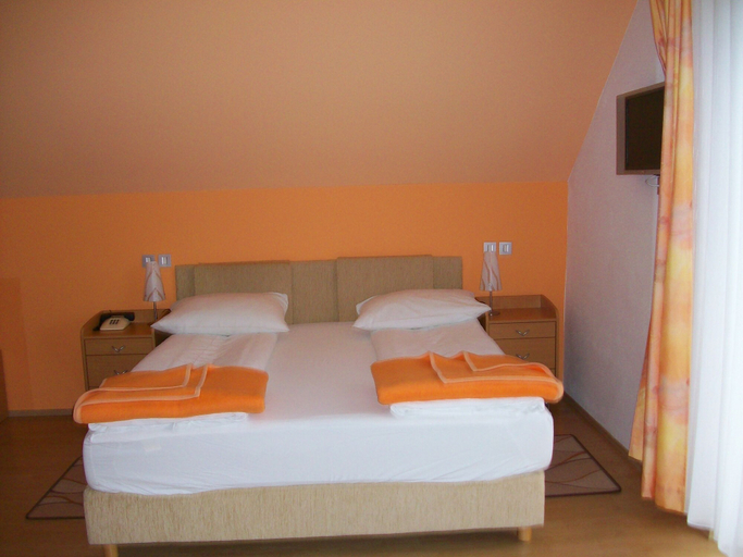Bedroom 3, Penzion Kovac, Radovljica
