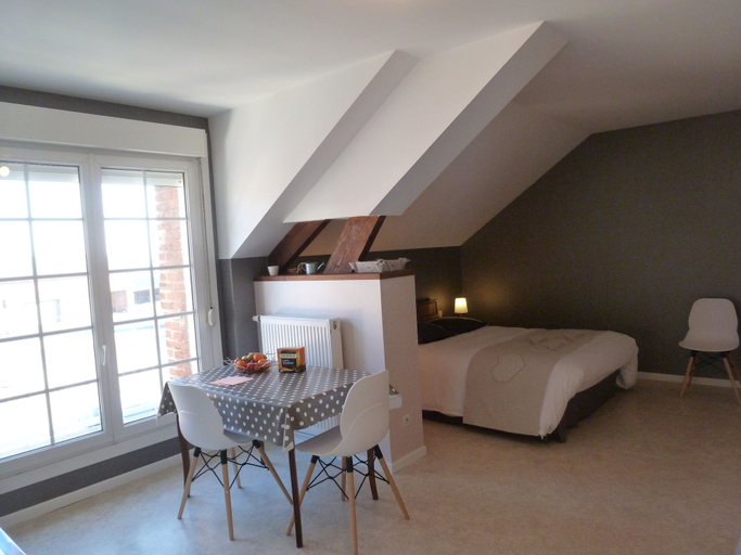 Bedroom 3, Ferme de Bonavis - Studios, Nord