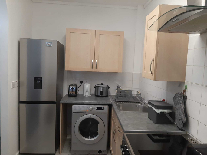 Others 2, Beautiful 1-bed House by Manchester City Stadium, Manchester