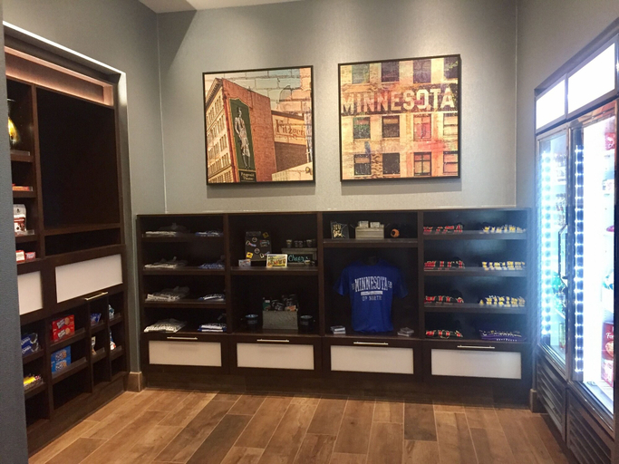 Food & Drinks 5, Hampton Inn & Suites Downtown St. Paul, Ramsey