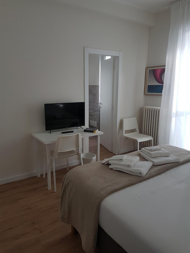 Bedroom 2, Affittacamere Risorgimento, Lecco