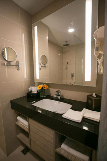 Bedroom 5, V8 Hotel, Johor Bahru