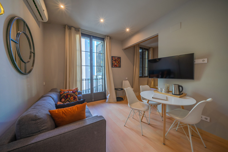 Others 4, Bonavista Apartments - Eixample, Barcelona
