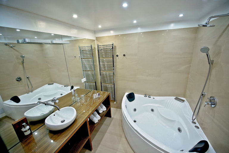 Bathroom 4, Heritage Jupiter Luxury Hotel, Split