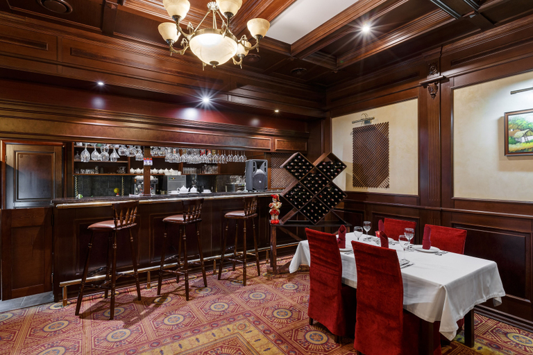 Food & Drinks 3, Club Hotel Korona, Laishevskiy rayon
