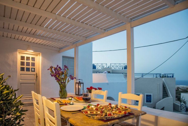 Food & Drinks 5, Villa Erofili, South Aegean