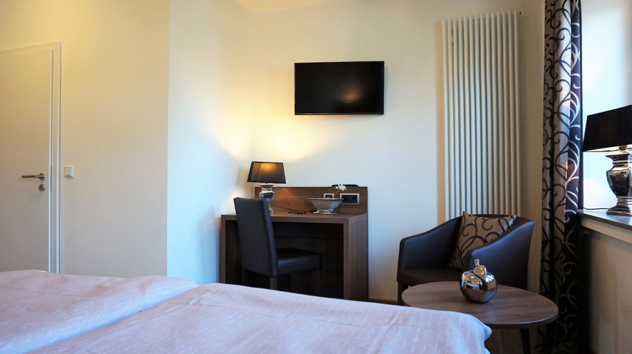 Bedroom 2, Hotel Restaurant Hackmann-Atter, Osnabrück