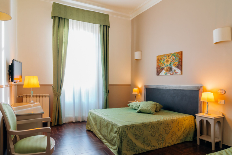 Bedroom 2, Ambasciatori Hotel, Palermo