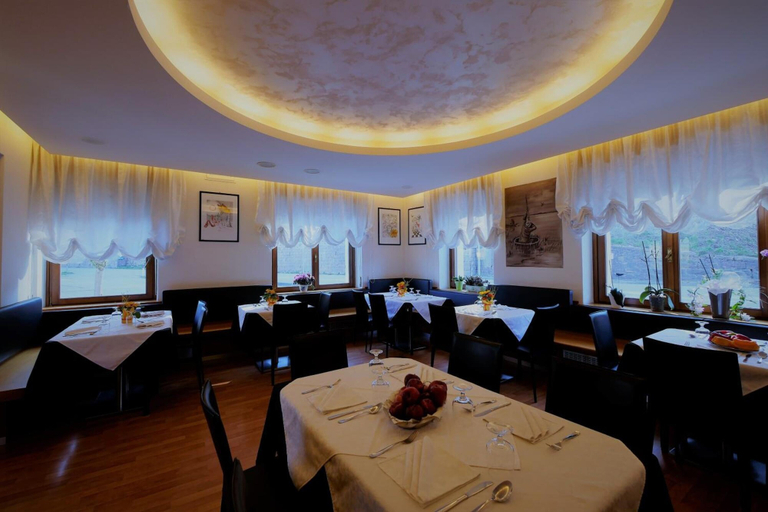 Food & Drinks 4, Albergo De March, Belluno