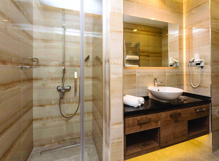 Bathroom 5, Princess Residence, Kartal