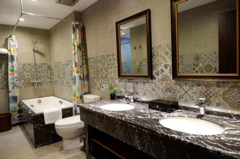 Bathroom, Hangzhou Xixi Bieyuan Resort Hotel, Hangzhou