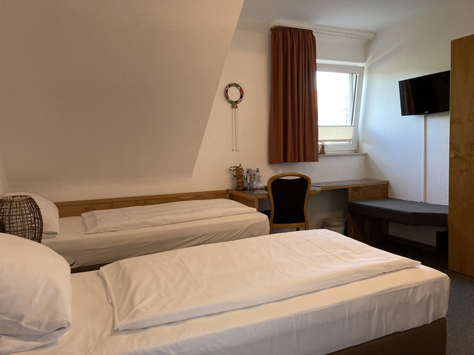Bedroom 3, Restaurant-hotel Haus Mühlenbrock, Wesel