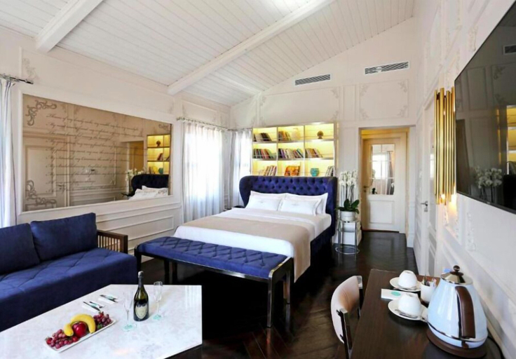Room 4, Fuga Design Apartments, Beyoğlu