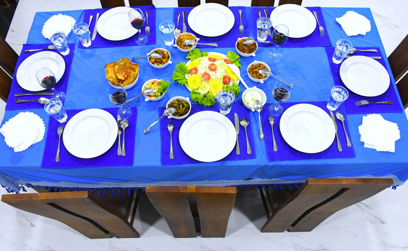 Food & Drinks 4, Villa Talpe 5 Bedrooms & Massage Pool, Habaraduwa