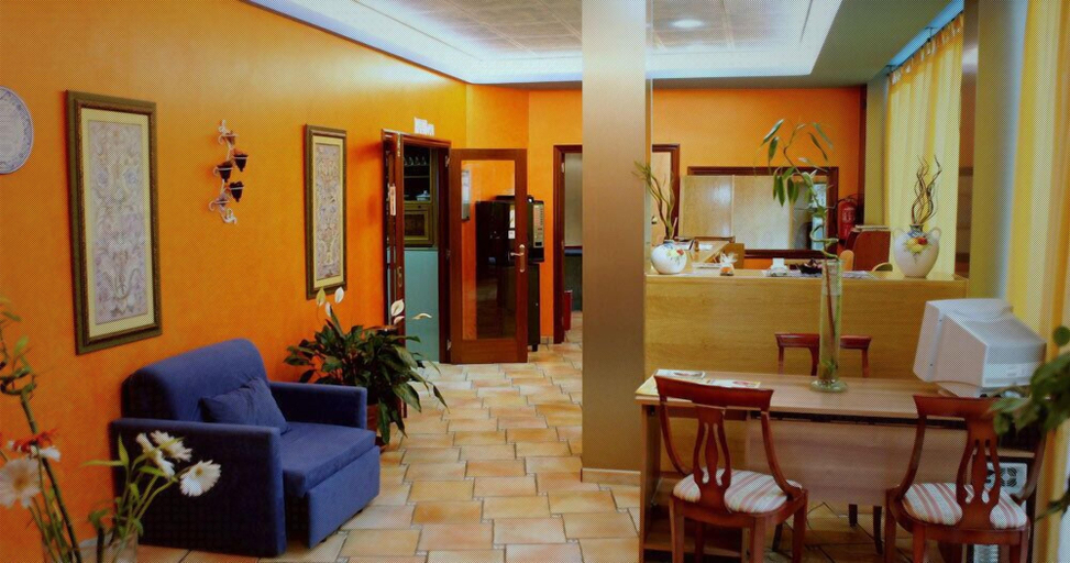 Others 4, Hotel Villanueva, Pontevedra