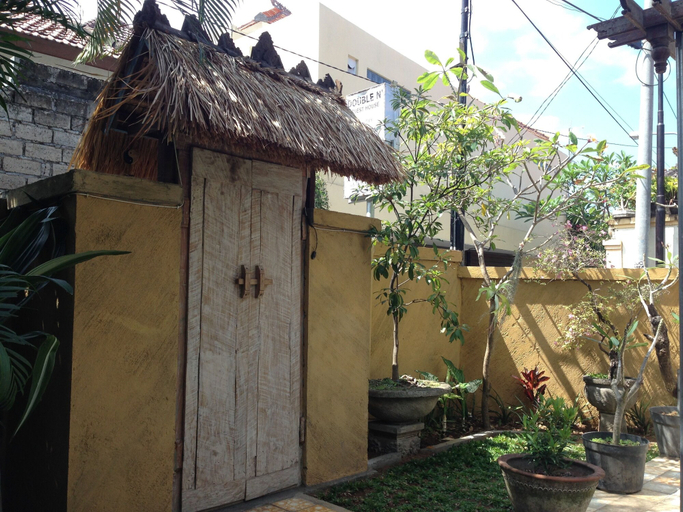 Exterior & Views 2, Double N Guesthouse, Denpasar