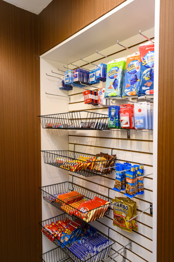 Food & Drinks 5, Days Inn & Suites by Wyndham Niagara Falls/Buffalo, Niagara
