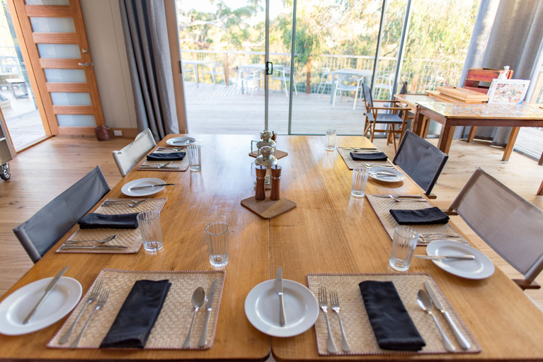 Food & Drinks, Glamping at Truffle Lodge, Central Highlands