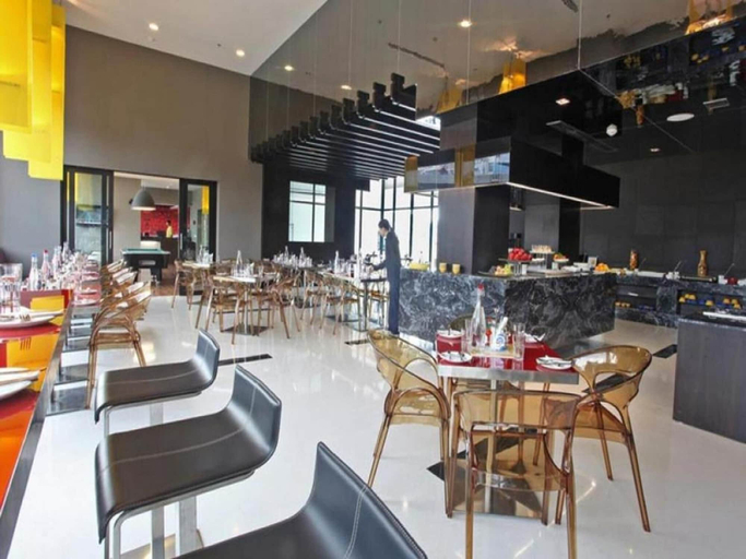 Food & Drinks 5, Keys Select by Lemon Tree Hotels, Hosur Road, Bengaluru, Bangalore