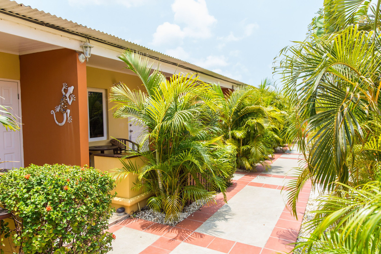 Exterior & Views 2, Cariñas Studio Apartments