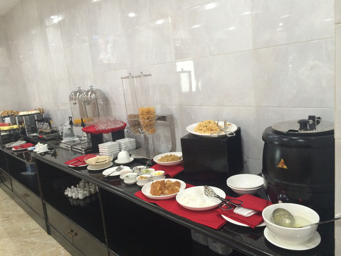 Food & Drinks 5, Gold Leaf Hotel, Mandalay