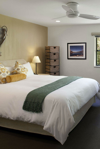 Bedroom 4, PlumpJack Inn, Placer