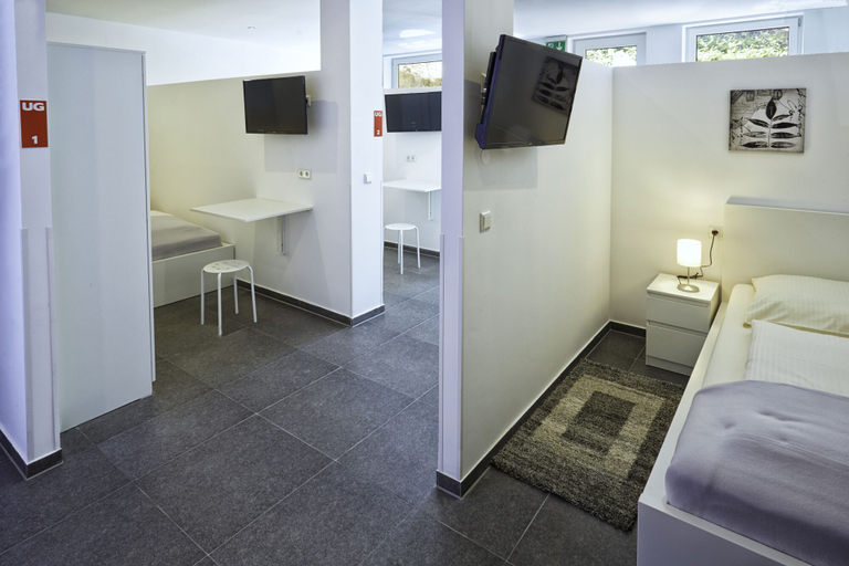 Bedroom 3, Kemnater Hof Apartments SELF-CHECK-IN, Esslingen