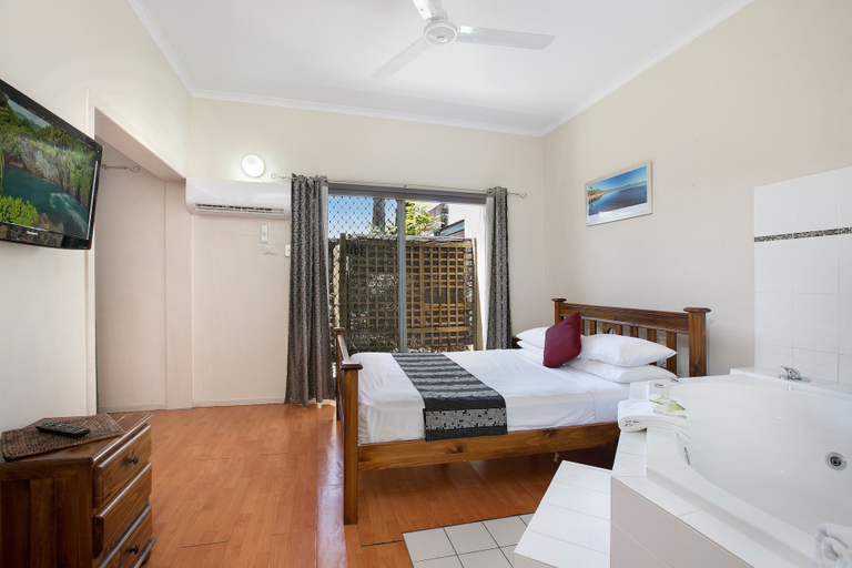 Bedroom 3, Cairns City Sheridan, Cairns