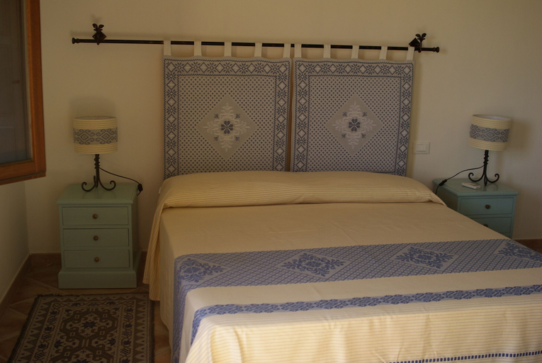 Bedroom 3, Bed and breakfast Pubulos, Olbia-Tempio