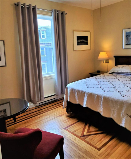 Bedroom 3, Gower Guest House, Division No. 1
