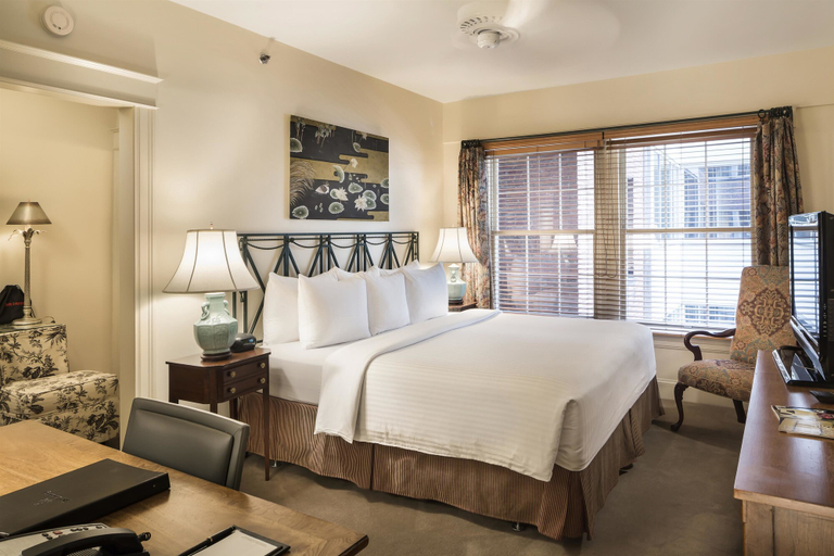Bedroom 2, Hotel Lombardy, Washington D.C.
