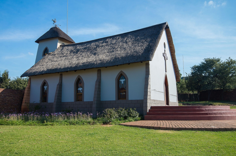 Exterior & Views 2, African Hills Safari Lodge & Spa, West Rand