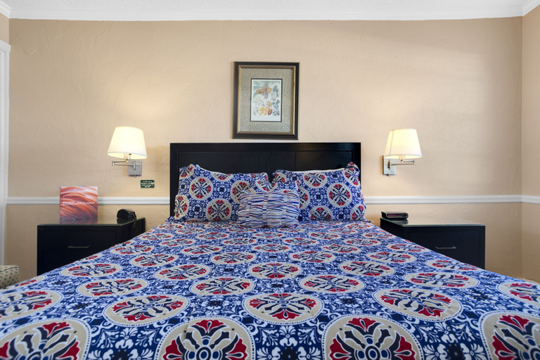 Bedroom 2, The Boat House, Collier