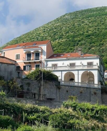 Exterior & Views 2, Farfalle E Gabbiani, Salerno