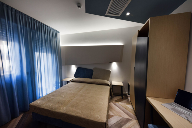 Bedroom 3, Color Hotel Rimini, Rimini