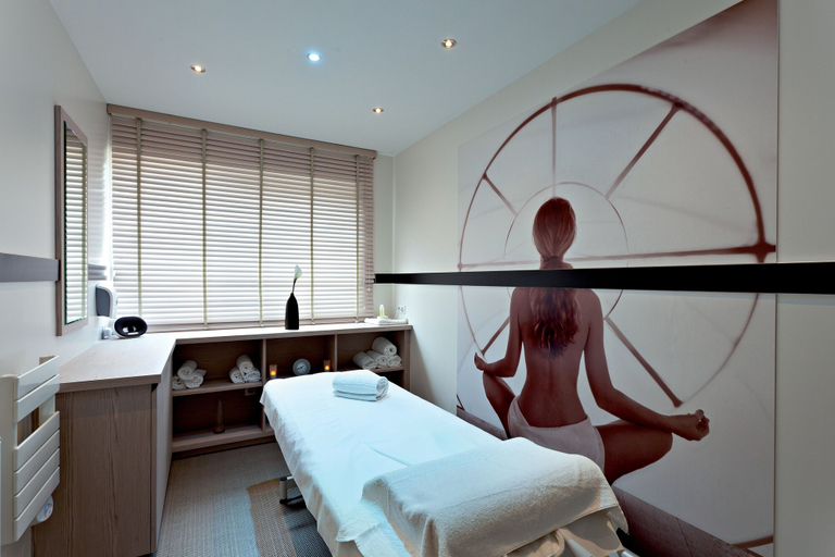 Bedroom 4, Hôtel & Spa - Thalazur Ouistreham, Calvados