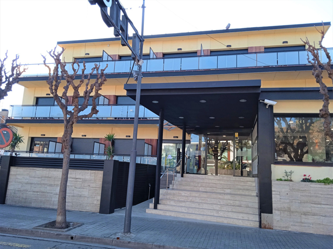 Exterior & Views 2, Hotel 153, Barcelona