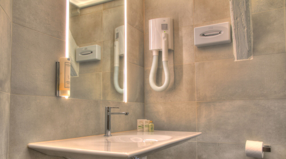 Bathroom 5, Mercure Alger Aeroport, Bordj El Kiffan