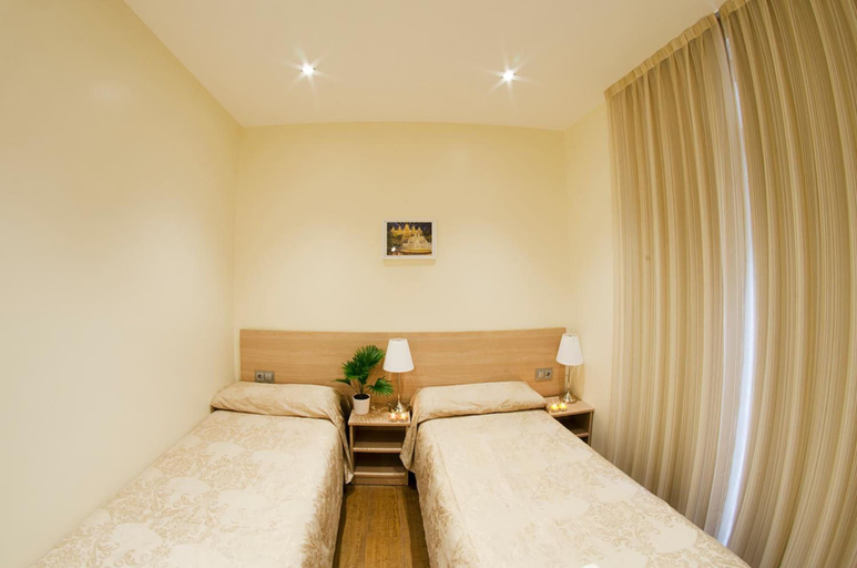 Bedroom 3, Hostal Excellence, Barcelona