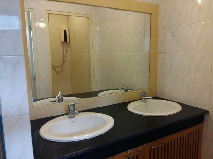 Bathroom 3, Villa Pituk Bonanza Khao Yai, Pak Chong
