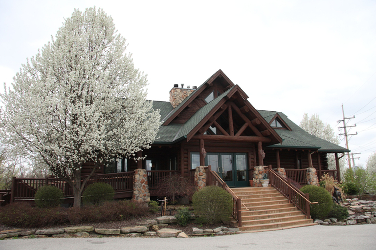 The Lodge at Grant's Trail, Saint Louis