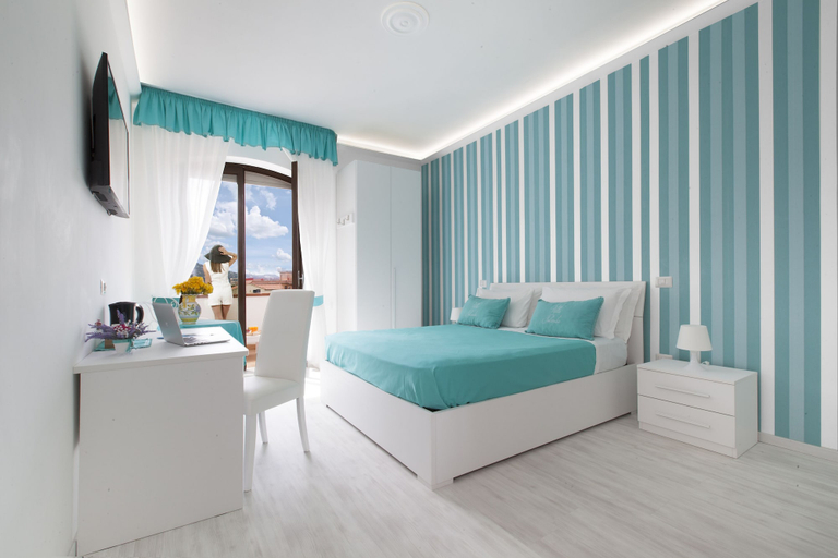 Bedroom 4, Villa Iolanda, Napoli