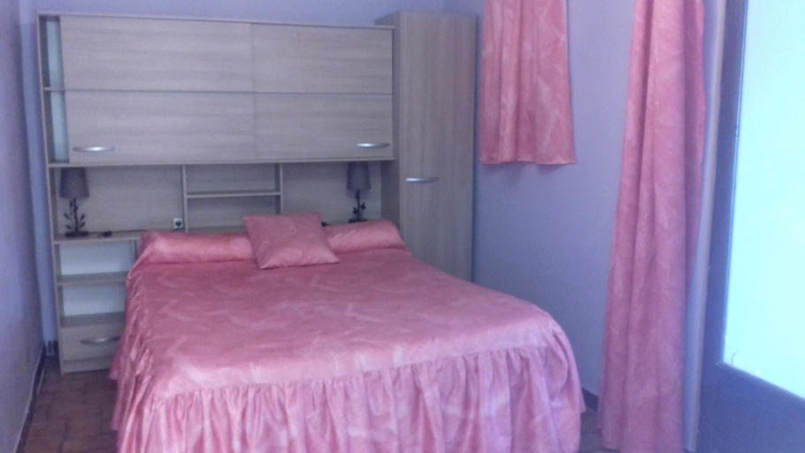 Bedroom 4, Le Saint Victor, Drôme