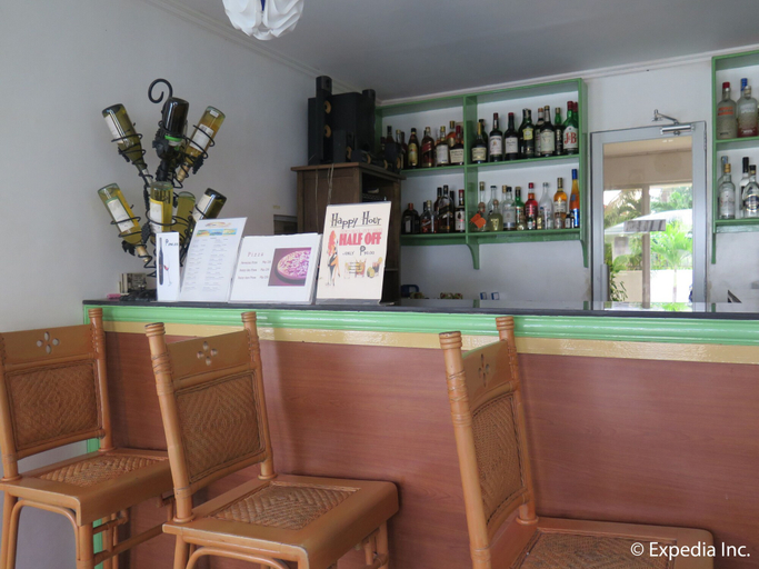 Food & Drinks, Villa del Pueblo, Panglao