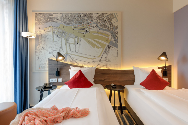 Bedroom 2, Mercure Hotel Hamburg Mitte, Hamburg