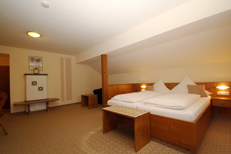 Bedroom 3, Gasthaus Bonimeier, Altötting