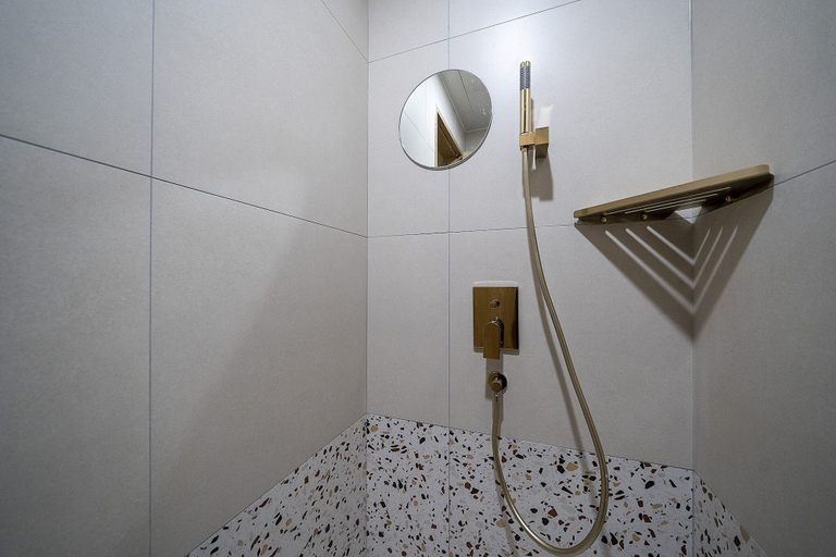 Bathroom 3, Hotel Classy, Gangbuk