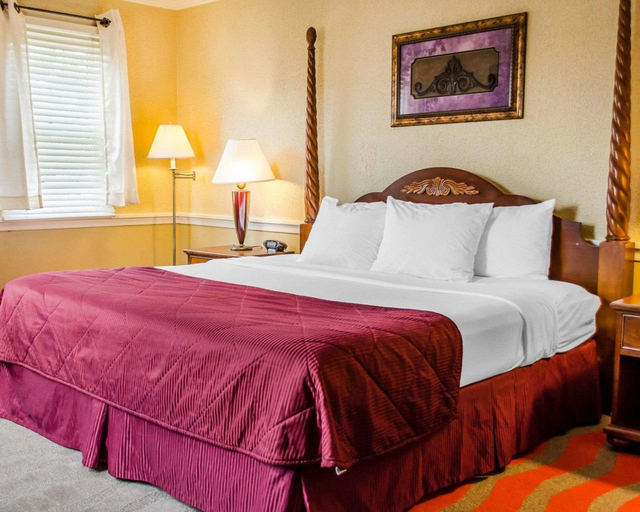 Bedroom 3, Clarion Inn Strasburg - Lancaster, Lancaster