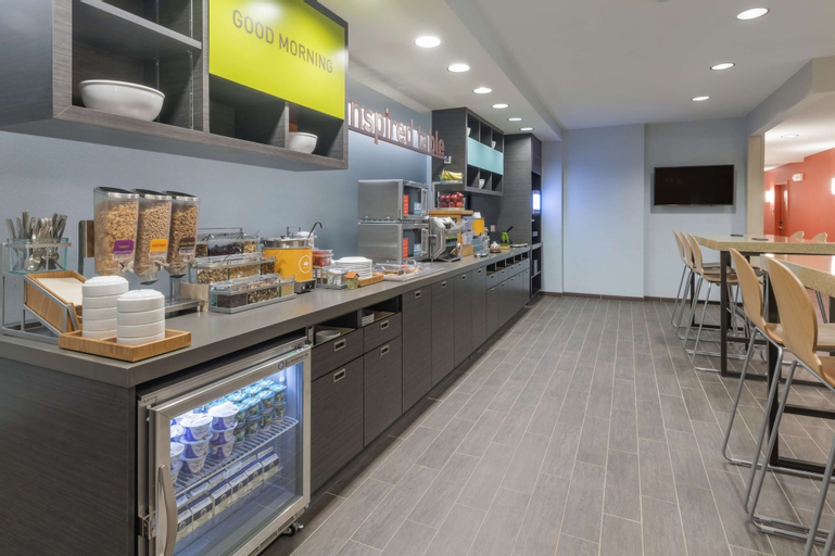 Food & Drinks 5, Home2 Suites by Hilton Kansas City Downtown, Jackson